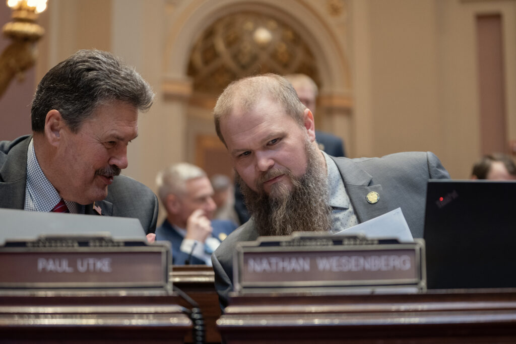 senate-republicans-attempt-to-move-bill-providing-rebate-checks-to-a-vote-following-a-budget